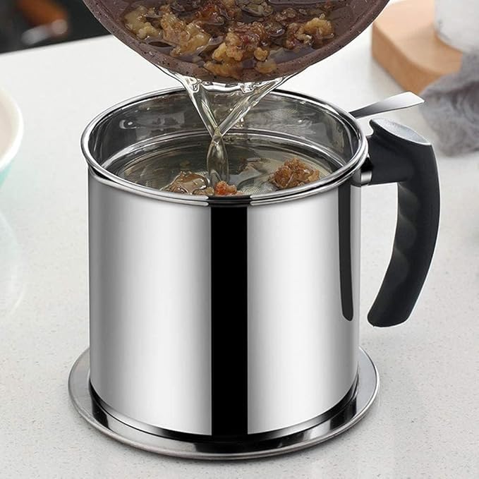 Effortless Oil Strainer Pot – Clean, Reusable & Spill-Free Storage